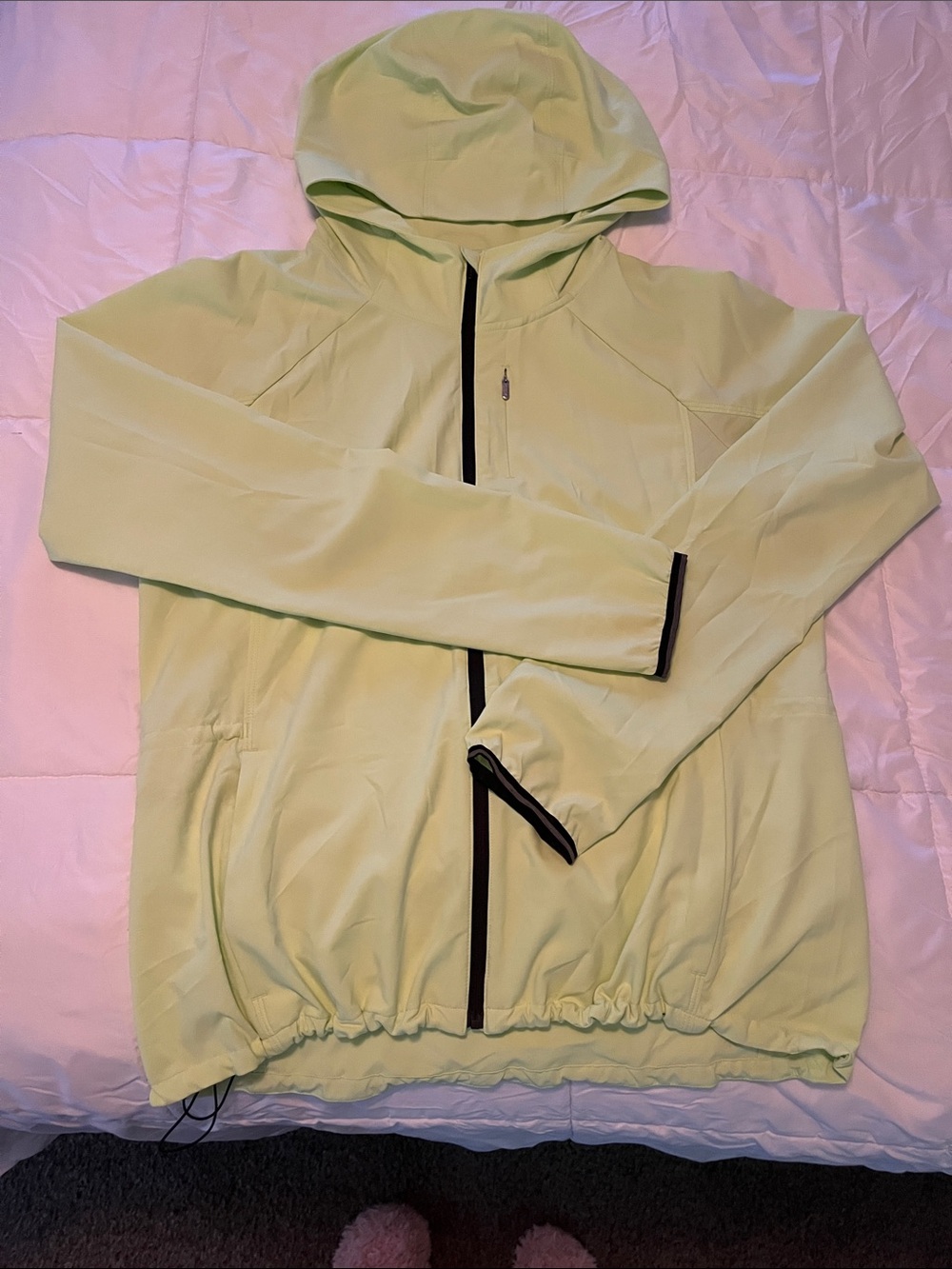 Athleta Dash Jacket with Hood and cinch hem